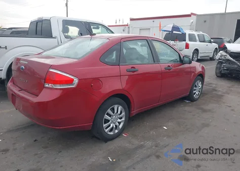 2010 Ford Focus S из США, поврежденный, VIN 1FAHP3EN2AW166366